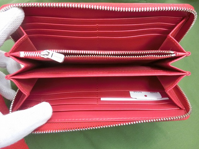 コーチ 未使用 カーフ 長財布 パイソン型押し レッド 53659