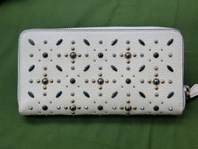 未使用品  コーチ 24411 ビジュー 長財布(小銭入れあり) レザー レディース