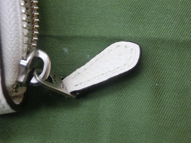 未使用品  コーチ 24411 ビジュー 長財布(小銭入れあり) レザー レディース