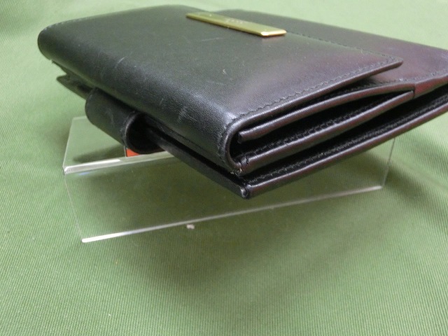 【美品】グッチ  二つ折り財布　ブラック