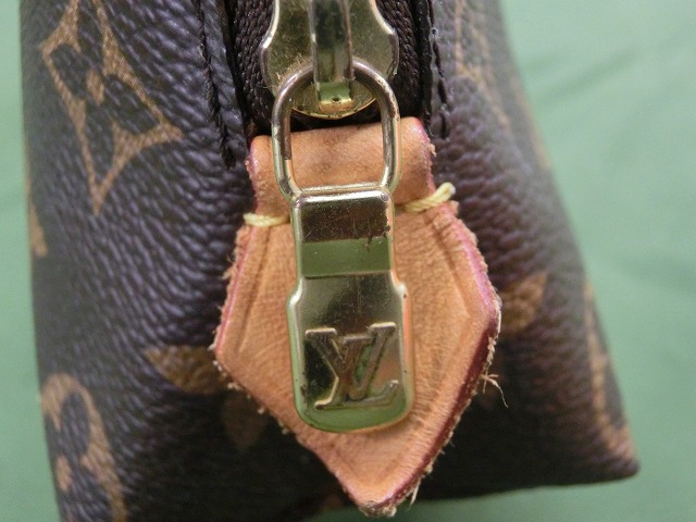 【美品】ルイヴィトン  ポーチ ポシェット コスメティック  コスメポーチ モノグラム アルマニャック M47515