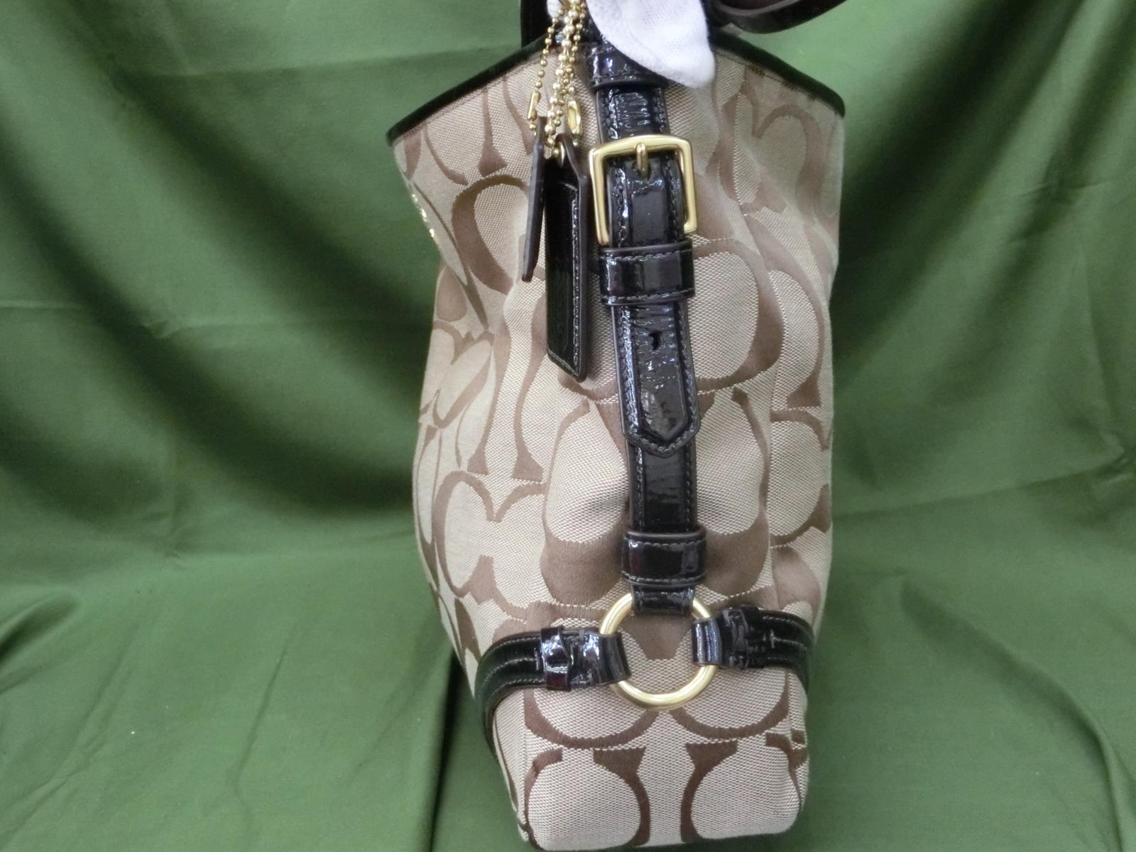 【極美品】コーチ  チェルシー シグネチャー カタリーナ 18903