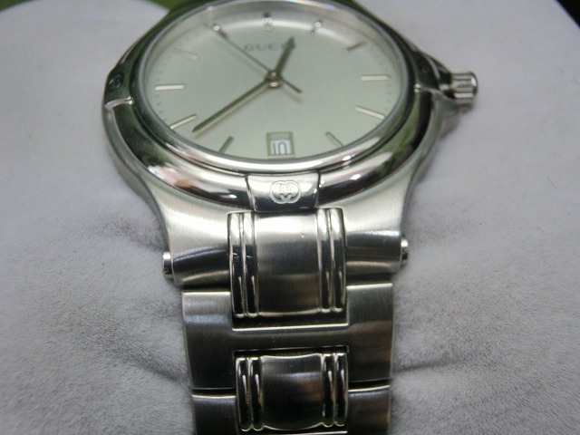 【極美品】グッチ 9040M メンズ SS 腕時計 クオーツ