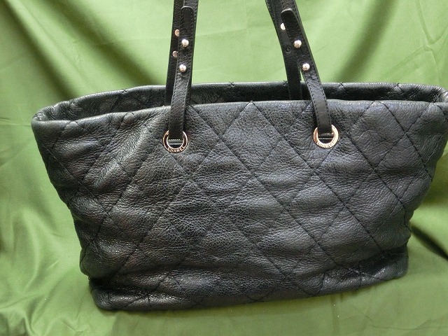 【美品】シャネル オンザロード トートバッグ ショルダーバッグ ココマーク レザー A48019